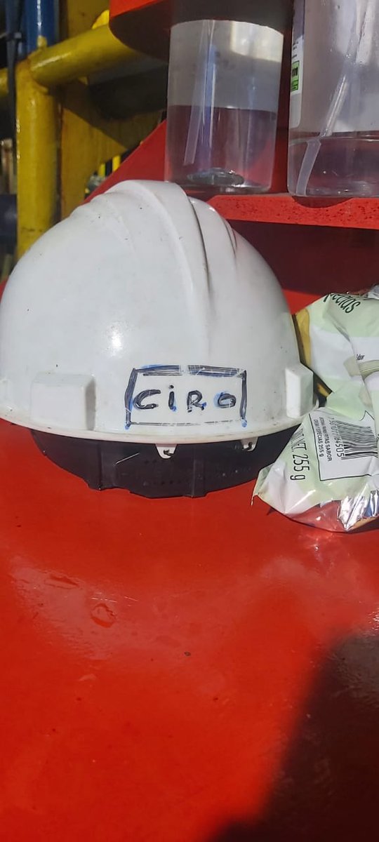 DrCiroGaona's tweet photo. Es muy importante el #agradecimiento, el #compromiso, el tener #FE en hacer siempre el #BIEN aún en condiciones extremas y confusas.... Existe un #ORDEN #DIVINO que se expresa en hacer el bien, evitar el mal y cultivar la #PAZ...... Gracias hermanos de la #mar y de la #vida...... https://t.co/AAKt9byPiC