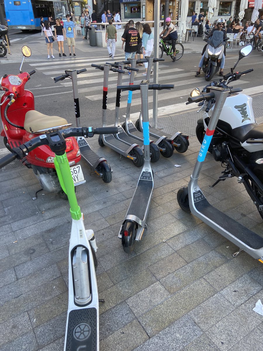 Hola <a href="/MADRID/">Ayuntamiento Madrid</a>, veis normal esto?