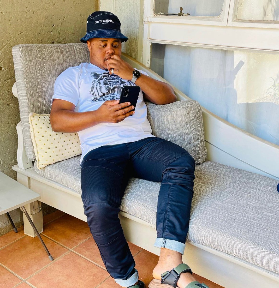 ubaba wengane zokuqala konina bazo 🤍

#ongalahlani