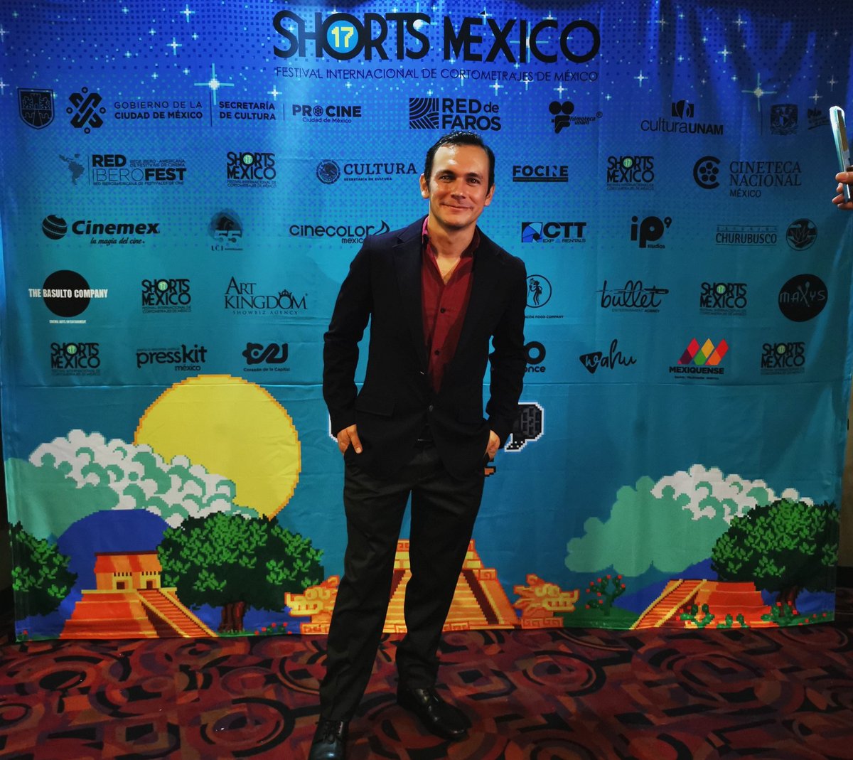 AdrinContreras's tweet photo. #RedCarpet #ShortMexico #Edition17 #CDMX #officialselection en @shortsmexico https://t.co/0Z4q9U4ySG