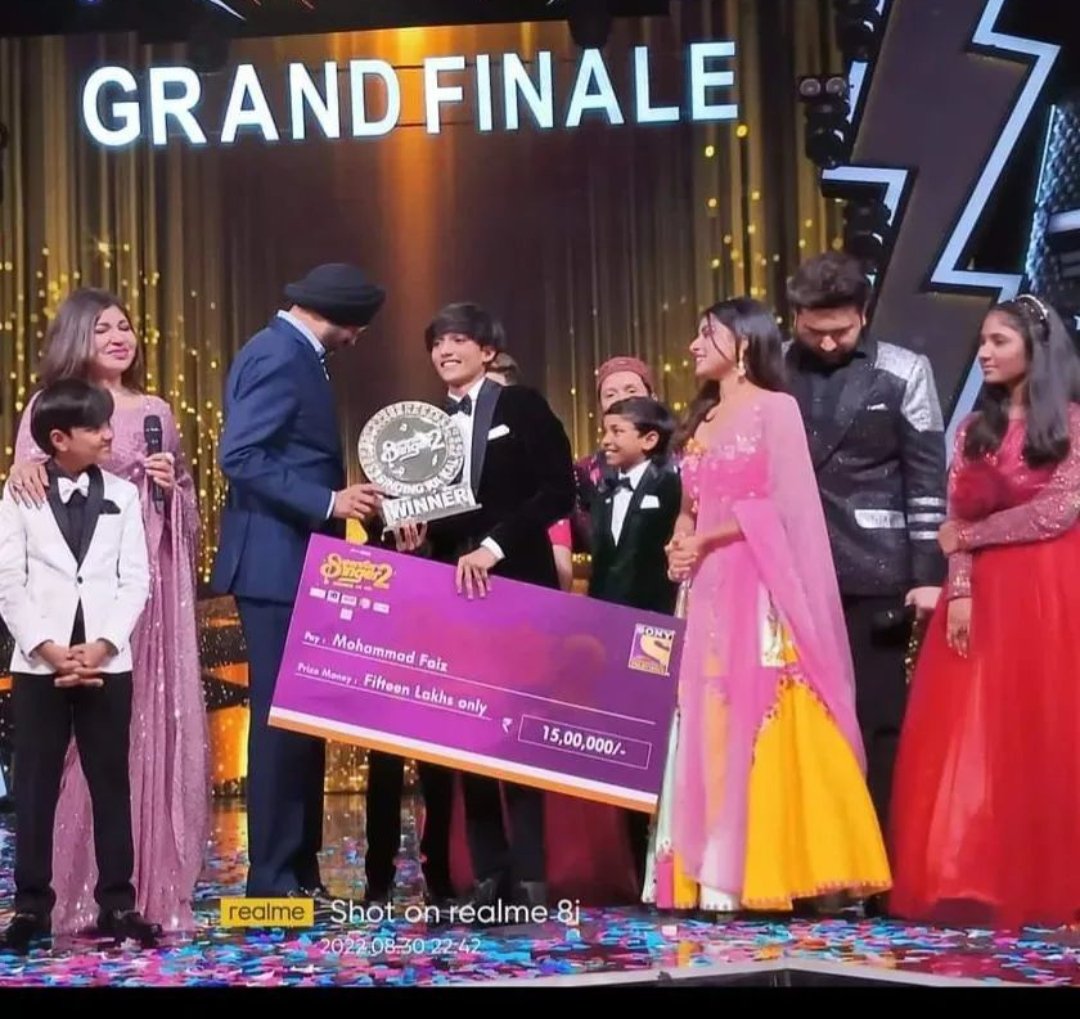 Winner is #mohammadfaiz 

#SuperStarSinger #superstarsinger2
#superstarsinger2grandfinale #PawandeepRajan #ArunitaKanjilal #SayliKamble #SalmanAli