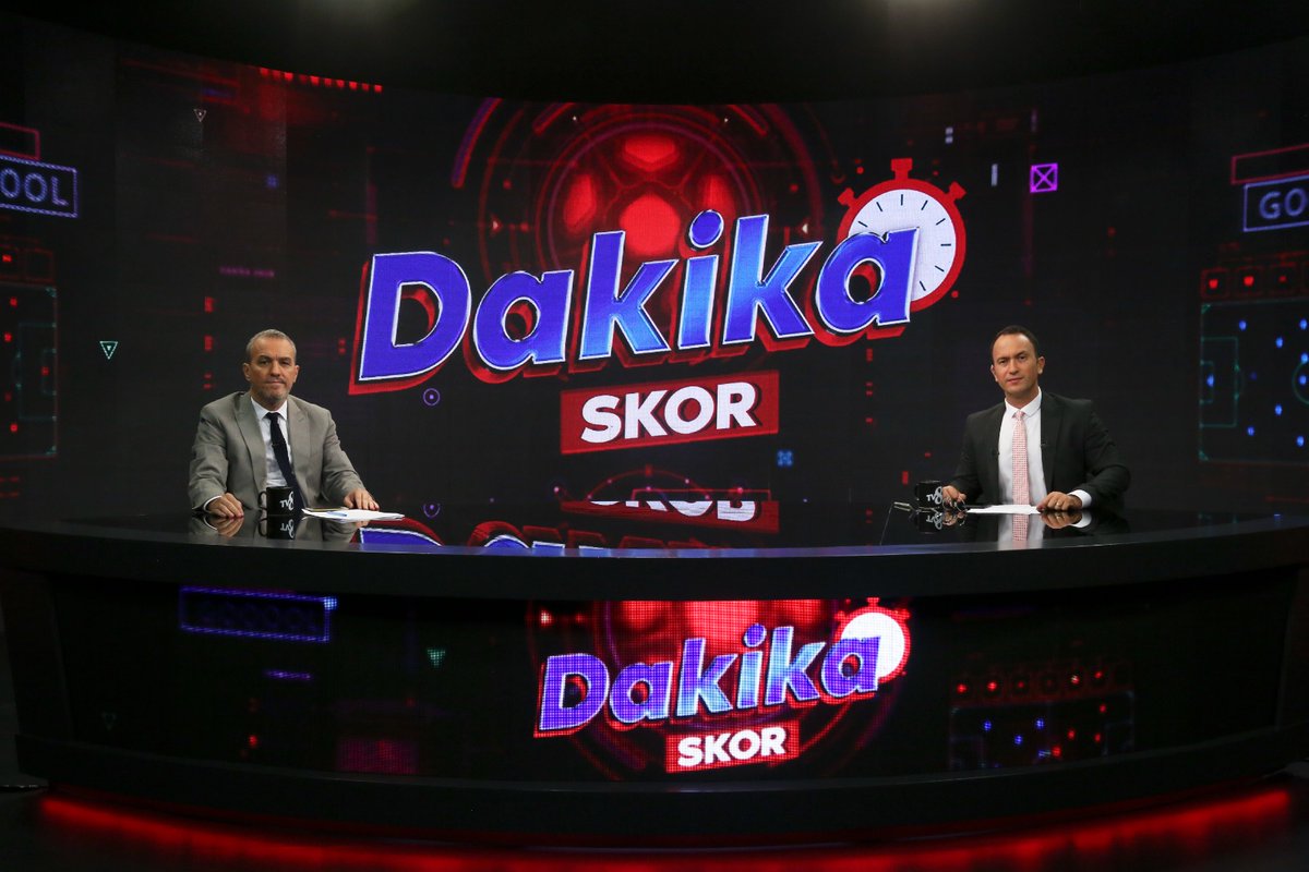 #DakikaSkor, <a href="/MMMuratoglu/">Müjdat Mustafa Muratoğlu</a>'nun sunumu ve <a href="/AltanTanrikulu/">Altan Tanrıkulu</a>'nun yorumlarıyla şimdi canlı yayınla TV8,5'ta.