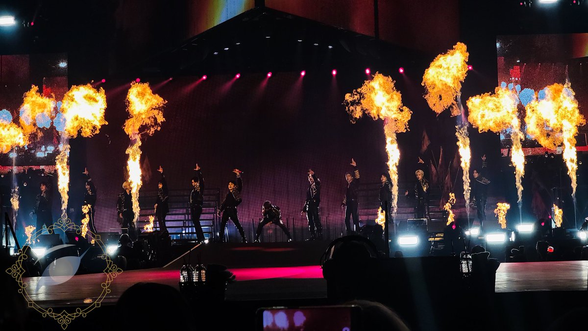 GPDXP1's tweet photo. Some Pics from the Seventeen Concert in FT.Worth
(8/23/22)
#BETHESUN
#seventeen 
#seventeenworldtour 
#carat
#seventeen2022 https://t.co/wYdo2msgSI