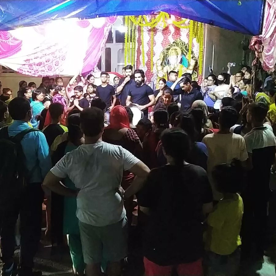 rangsarthi's tweet photo. Huge gathering, nice listener, very Responsive and great Audience. Got beautiful &amp; honest feedback from them. Thank you for the Invitation. 

Today's Show on Save Nature "Yami aur Hum" at Vaishali, Sector-5.
.
#show #theatre #cinema #love #art #artist #savenature #savetheplanet https://t.co/xbhAt0Hiea
