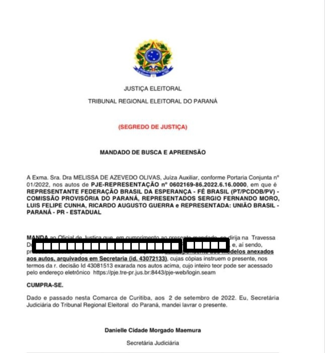 reporterenato's tweet photo. ATENÇÃO: Justiça Eleitoral determina a realização de busca e apreensão na casa do ex-juiz Sergio Moro, candidato ao Senado pelo Paraná, para apreender material irregular de campanha. Magistrada atendeu pedido do PT e também determinou a exclusão de vídeos contra Lula da internet. https://t.co/VzpvrzxcEe