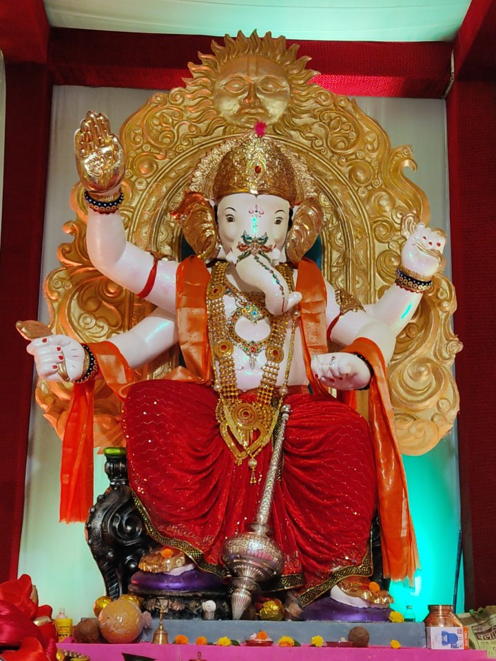 tejas_hatkar's tweet photo. Deva Shree Ganesha❤ https://t.co/NxoDXuQLFk