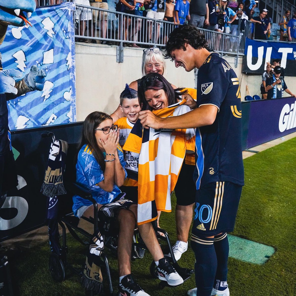 Philadelphia Union (@philaunion) on Twitter photo Paxten is Maddie’s favorite player & they hold a close bond ever since Maddie’s involvement with the Union's Fearless 43.💛
#DOOP | <a href="/Kissesforkyle/">Kisses for Kyle</a> Paxten is Maddie’s favorite player & they hold a close bond ever since Maddie’s involvement with the Union's Fearless 43.💛
#DOOP | <a href="/Kissesforkyle/">Kisses for Kyle</a>
