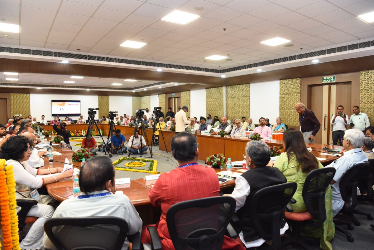 #SwasthSabalBharat #ConclaveDay1
#DehDan #AngDan 
We thank all our participants for joining us for Day 1 of #NationalCampaignofBodyOrganDonation its an honor to have all the dignitaries with us for noble cause
<a href="/M_Lekhi/">Meenakashi Lekhi</a> <a href="/SushilModi/">Sushil Kumar Modi (मोदी का परिवार )</a> <a href="/AlokKumarLIVE/">Alok Kumar Sr. Advocate</a> <a href="/hdmalhotra/">Harsh Malhotra</a> <a href="/drharshvardhan/">Dr Harsh Vardhan</a>