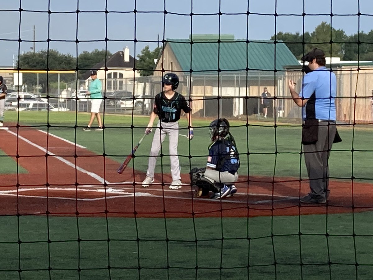 Jgrove37's tweet photo. It’s baseball season! @TXCrewBaseball #CrewBaseball https://t.co/NcM2D0I15E