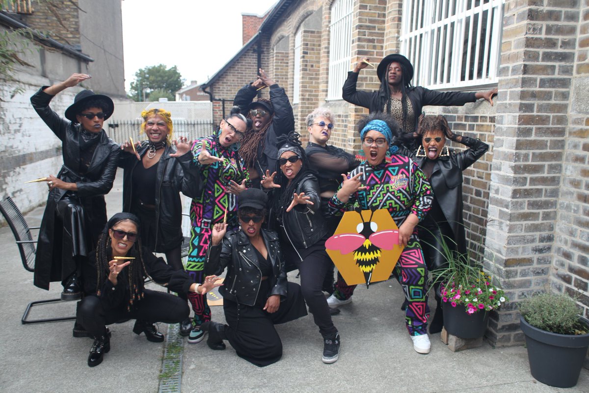 Backstage_Niche's tweet photo. ✨️What have our Niche-rs been up to?✨️

Yami 'Rowdy' Löfvenberg is the Assistant Director/Choreographer on this amazing show with Hot Brown Honey🎉 @RowdyYami

If you're in Dublin book a ticket! ⤵️
https://t.co/huTZ4PsyI3

@hotbrownhoney https://t.co/eKLuIDNinc