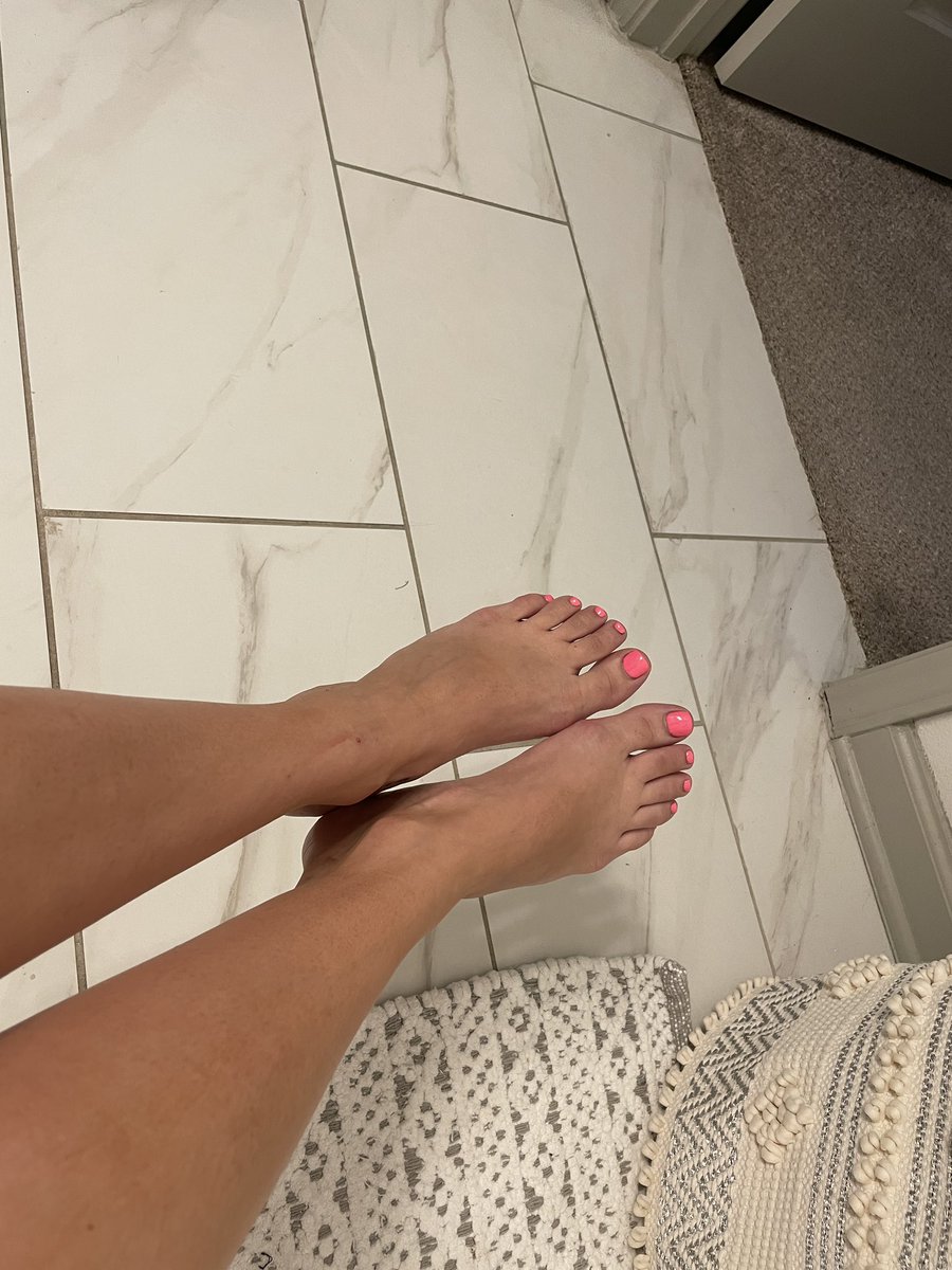 Sofi Ryan on Twitter: "I got pink 🥰"