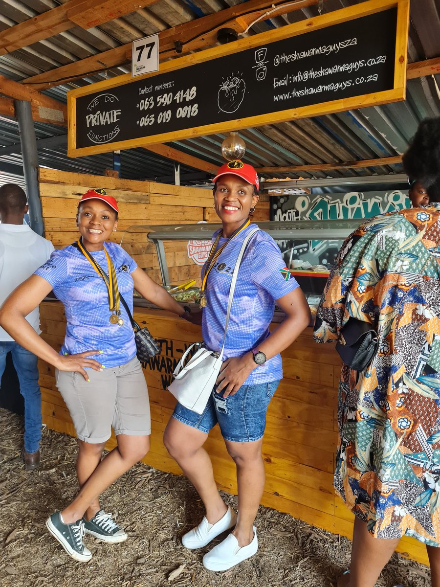Buhlep's tweet photo. LDR Ladies said vezithanga and show up with your medal 🤭🥉🥳#Uzosenzani https://t.co/QXODeAaESd