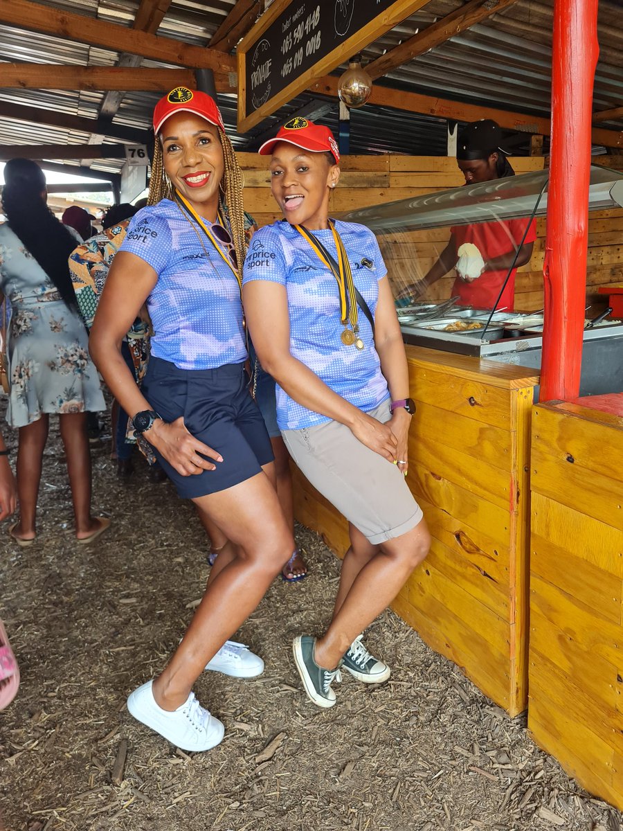 Buhlep's tweet photo. LDR Ladies said vezithanga and show up with your medal 🤭🥉🥳#Uzosenzani https://t.co/QXODeAaESd