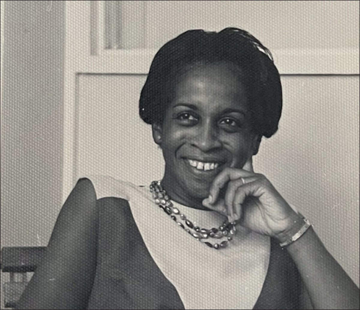 MelaninMedics's tweet photo. Remembering Ms Monica Lewin:
The first Jamaican woman to become a a fellow of The Royal College of Surgeons of England

Her career illustrates the personal determination that often underlies extraordinary achievement by people from under-represented groups
https://t.co/xCvSVb81MY https://t.co/IC3coyayVE