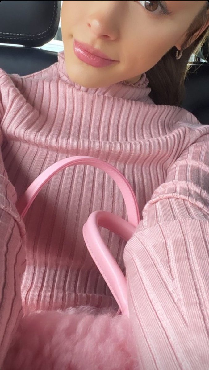 teamaribrasil's tweet photo. Ariana Grande via Instagram! 💗 https://t.co/krcTnQbVoX