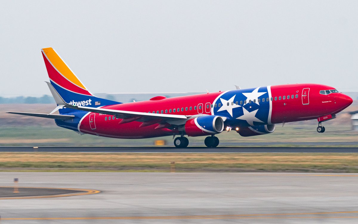 sporky22's tweet photo. Tennessee One is back and rocking the -800 well! N8620H departing GEG this morning after receiving the fresh paint. #N8620H #TennesseOne #Southwest #Southwestairlines https://t.co/kQP4WfzwIo
