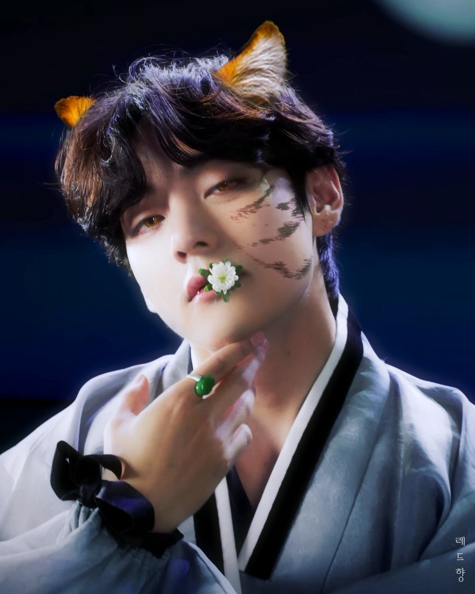 RedRedhyang's tweet photo. 🐯 

#태형 #뷔 #V #TAEHYUNG #テテ @BTS_twt https://t.co/n9fqf9ESS7