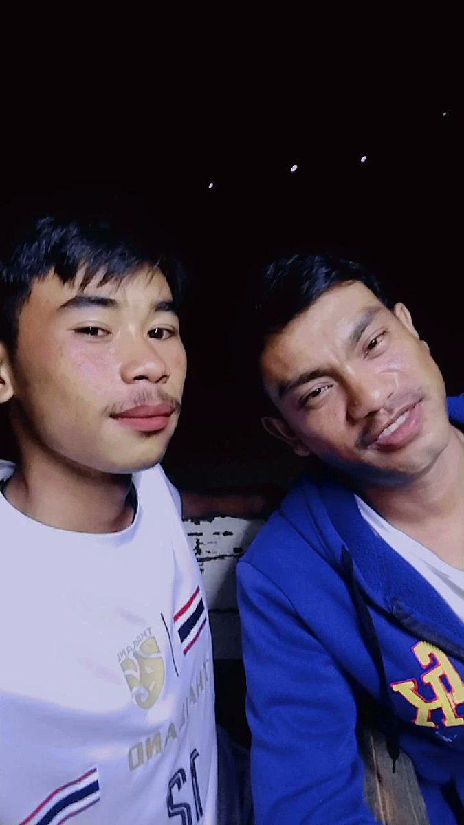 bnh_wi's tweet photo. ชอบคนไหนครับ https://t.co/uw0CeW8EA3