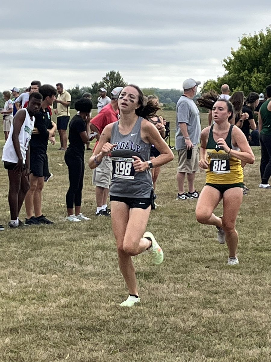 Oakdale_Bears's tweet photo. Bears Cross Country opens the season at the Hood Invite. Girls up first. https://t.co/6ITQ8Ue8vV