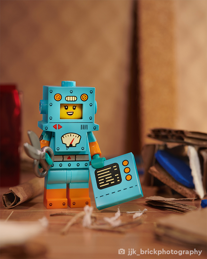 LEGO_Group's tweet photo. Say hello to LEGO Minifigure Series 23! 😍

📸 @bevvypix, @ChrisRosePhoto, @jennjaske, and sune_shoots_toys from @HeyBrickcentral and @stuckinplastic https://t.co/RJAHQo0zEe