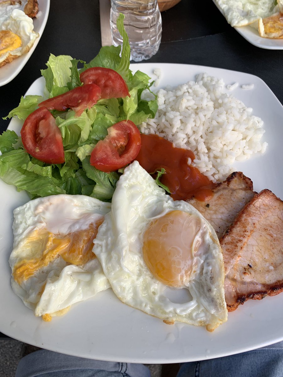 diliz13's tweet photo. Lo estabais esperando. Habéis entrado a twitter para esto. Lleváis 30 minutos actualizando el tl para ver la #FotoComida #DilizFood 😂 https://t.co/Pe0HxSEkki