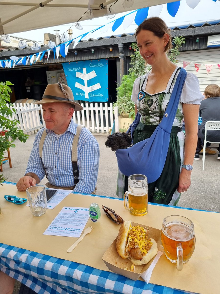 ASmallFi's tweet photo. Loving the lagers, tunes and company at @beerofsmod #SmodFest This little man is a total charmer! #SmolOfSMOD https://t.co/Mw3bkJ8sua