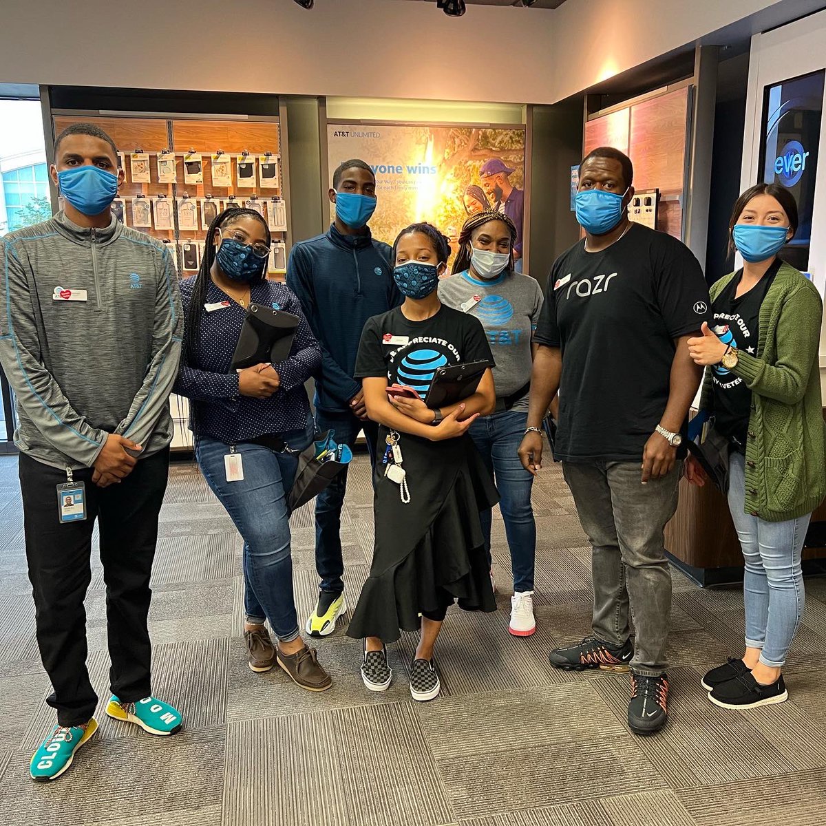 Quick ShoutOut to my amazing team! Not only did we lead the market in AHA, we also ranked number 1 in the area, 1 under our DOS, and top 10 in the market for the month of August👏🏽
Now it’s time to rinse, repeat, &amp; execute🫡

🎗• Listen, Lead, Learn •🎗
#FriendlyFiber #LifeatATT