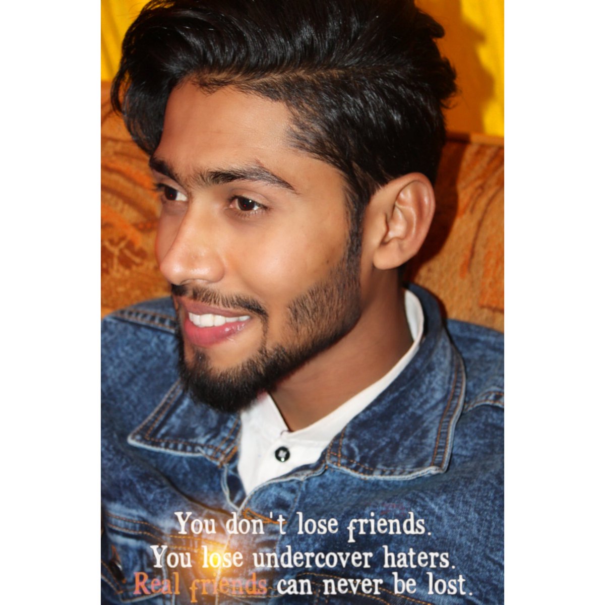 Danishsheraz786's tweet photo. 🖇️you don't lose friends,🤬
🔥You lose undercover haters,🥀
#Real_friends can naver be lost.✨ https://t.co/ULmzW9IG0v