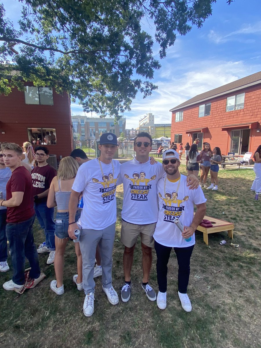 Fiore43J's tweet photo. @PardonMySteak in the mods @ Boston College vs. Rutgers @PardonMyTake @PFTCommenter @BarstoolBigCat @Billyhottakes Great hospitality, even better cheese steaks https://t.co/6w5rs4nUjT