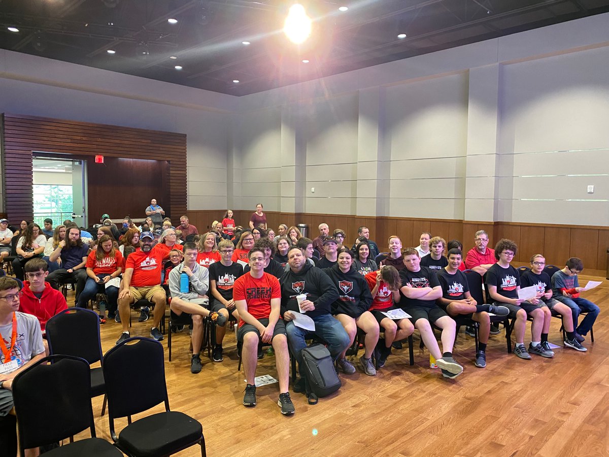sc_robotics's tweet image. BEST KICKOFF STARTS NOW!!! #bestrobotics2022 #musiccitybestrobotics