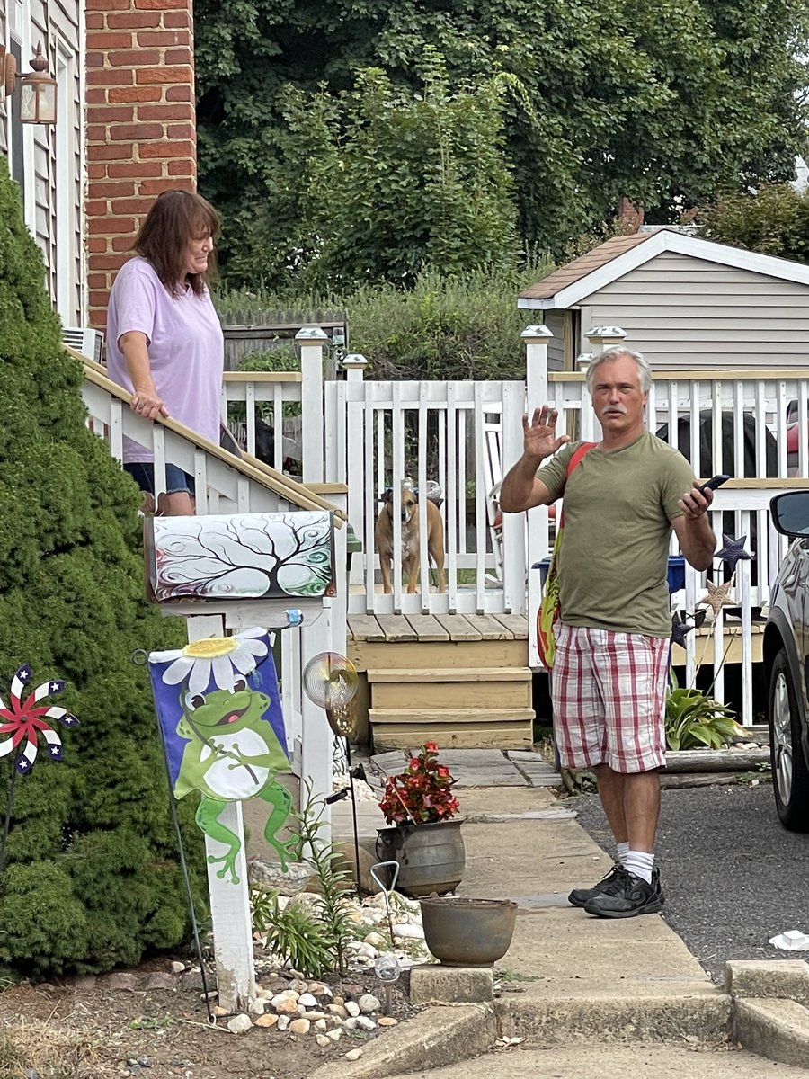 Real_ChrisAllen's tweet photo. We’re having a great time this morning talking to voters here in Washington Borough and making sure we get everyone out to vote for @KeanForCongress, our Warren County Republican Candidates, and the Washington Borough Republicans. #LeadRight https://t.co/nzAFhfg9ZN