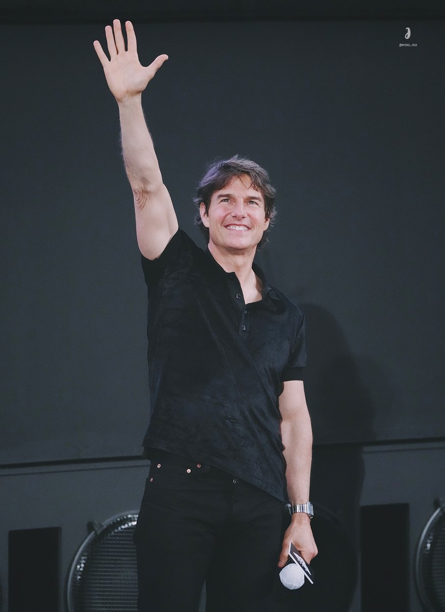 easy_au's tweet photo. 220620 #톰크루즈 #탑건매버릭 영등포CGV 무대인사
#탐크루즈 #TomCruise #TopGunMaverick https://t.co/l8xmMHtK4I