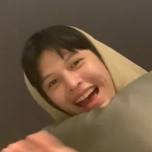 FOLDERJYJ's tweet photo. love your smile

✮✭,#James #TraineeA https://t.co/fQriqJ8dNP