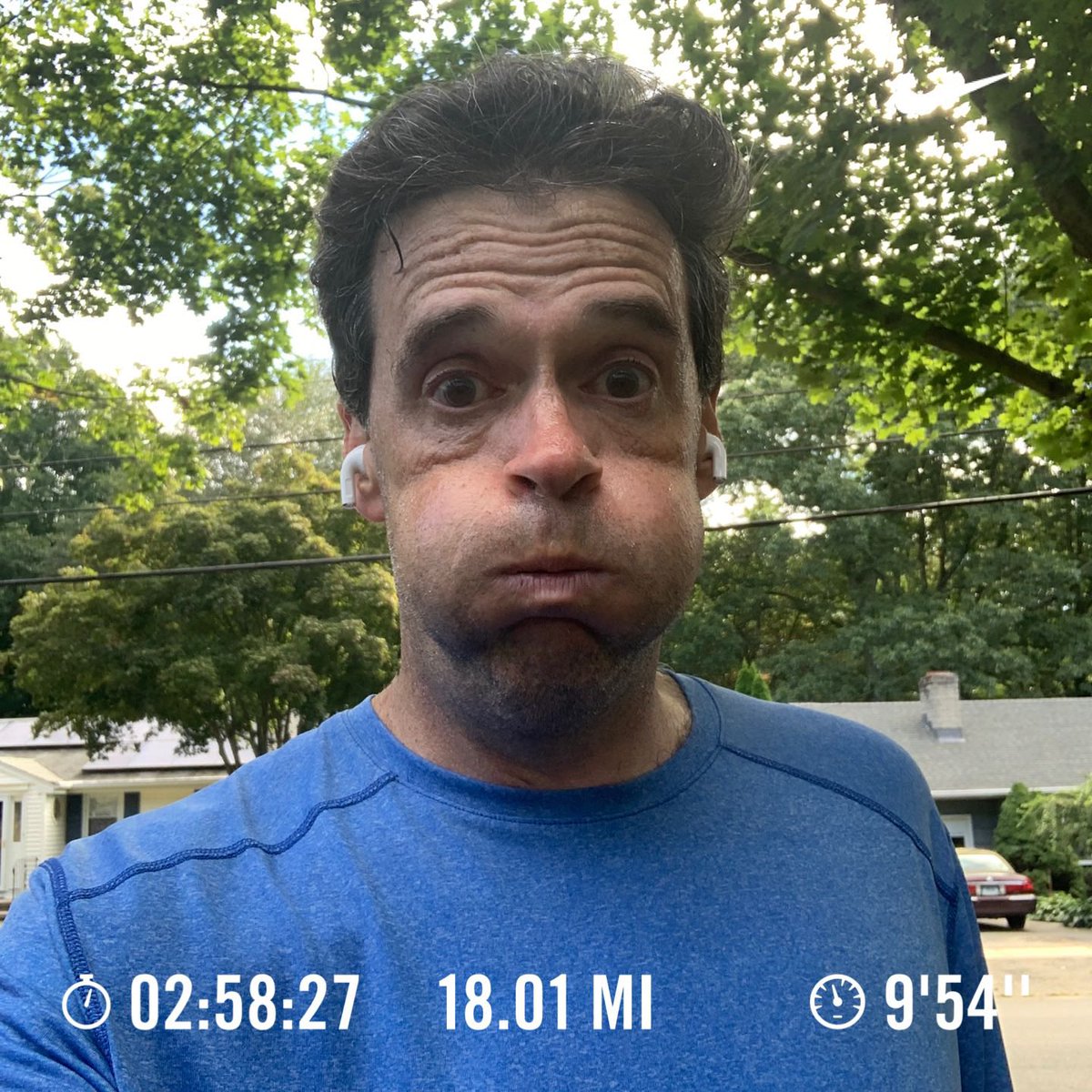 dmv1332's tweet photo. Ran 18.01 miles with Nike Run Club beautiful day for a run, definitely turned into a grind bit I finished!! Now the toon #letsgolads #randibandanas #teamrandibandanas #labordayweekend #letsgo #blackandwhite #toonarmy https://t.co/lLBoftvqBj