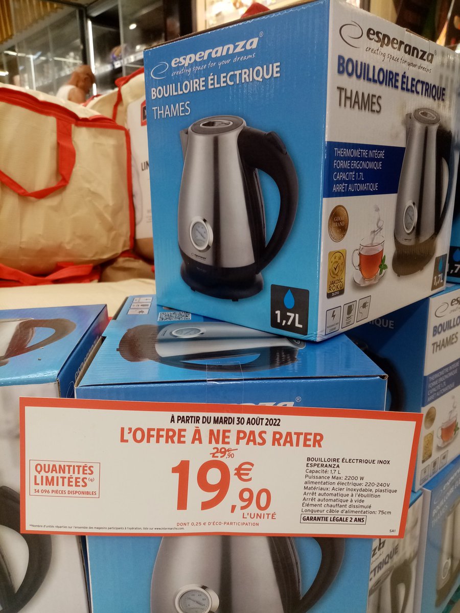 marionprof's tweet image. Top trolling from @intermarche who must read English news 😂😂😂 (note the name of the product) #Kettlegate