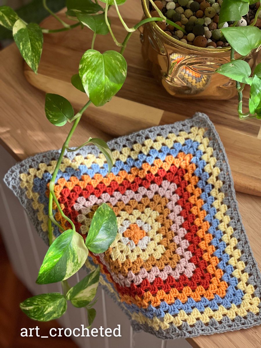 @ebtehalhd موهبتي الكروشيه 😍💘الحمدلله ع هذي الموهبه الي تطلع الابداع والفن الي بداخلنااا💖💖💖