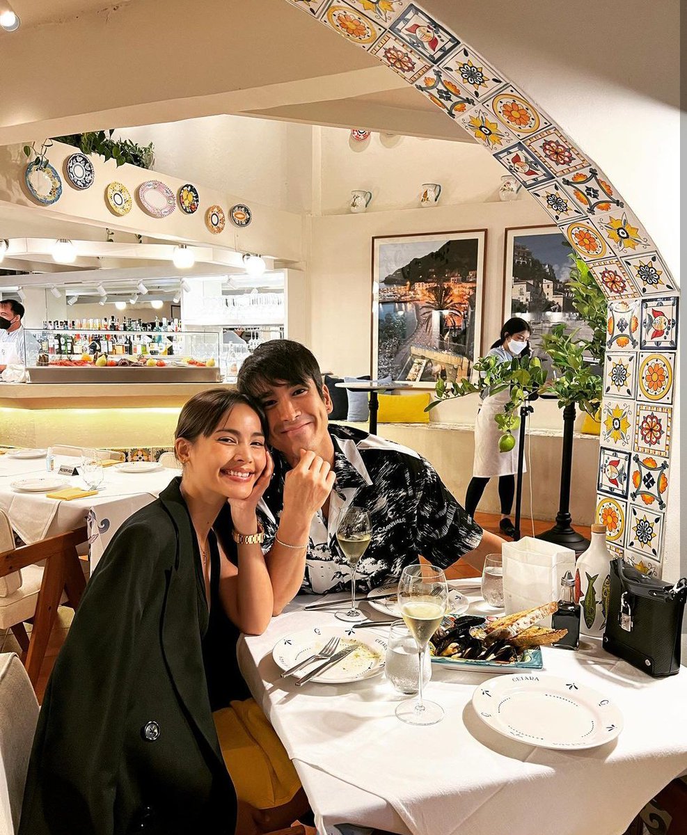 darongie12's tweet photo. 🖤✨ https://t.co/VraY1032Lc