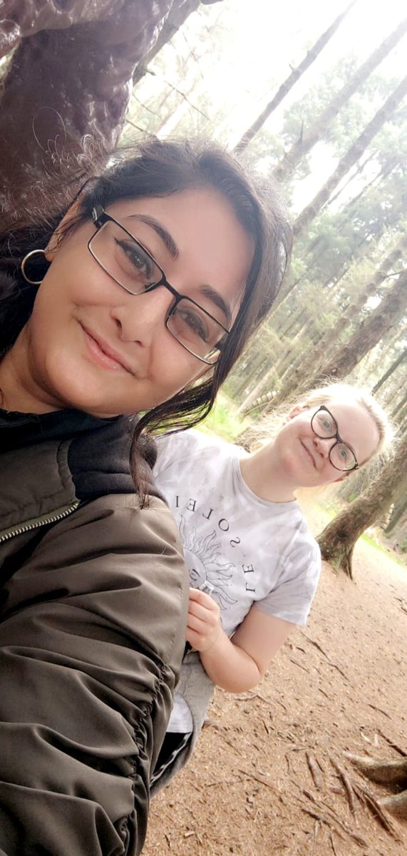 LucyHives's tweet photo. Pendle Sculpture Trail today 🦄🌲🍻 @raysuu_j https://t.co/ED6Xwn2i1x