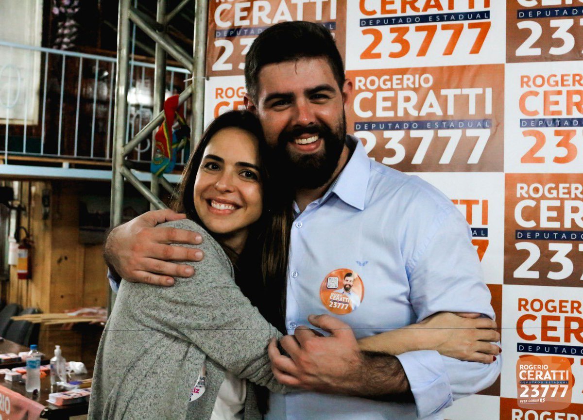 RogerioCeratti's tweet photo. Dia de lançamento de campanha, foi corrido, foi suado, mas no final deu tudo certo! 

#23777 #2323 #deputadoestadual #deputadafederal #vemcomigors #rs #ceratti @anyortiz https://t.co/0Xn9uuCT7X