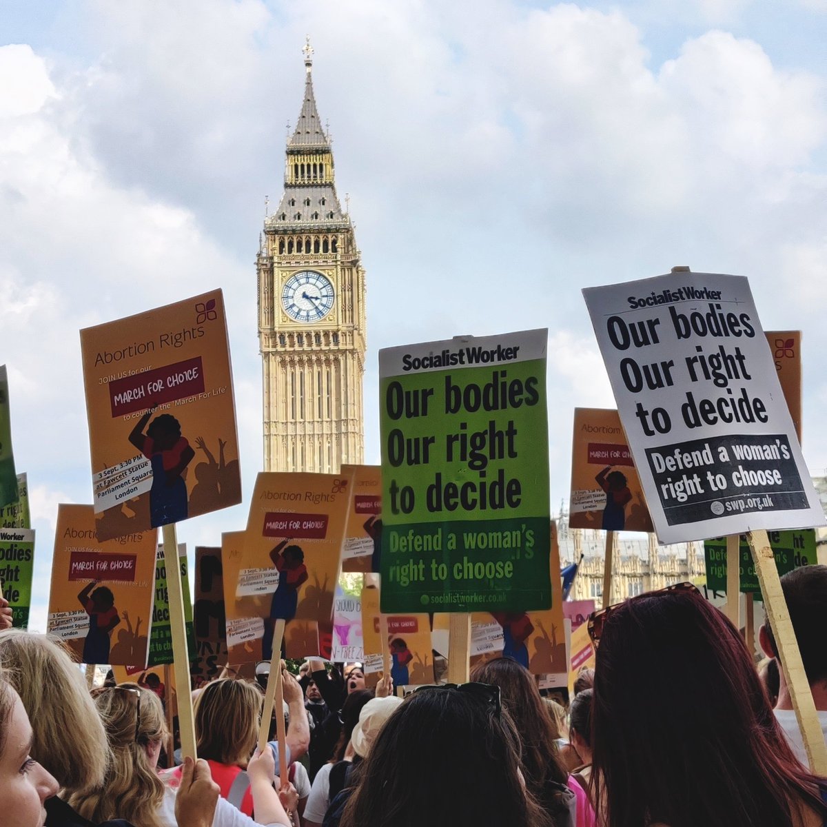 jadeblueLDN's tweet photo. Our bodies. Our choice. 
#MarchForChoice #abortionrightsuk https://t.co/kEeDFxptXm