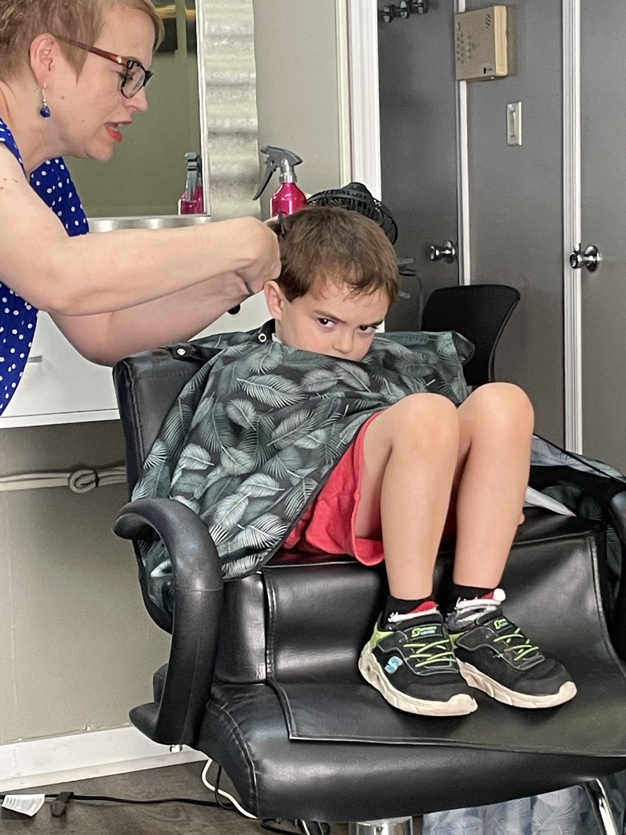 owenquill's tweet photo. #attitude #haircut https://t.co/uOtVa1gzRu
