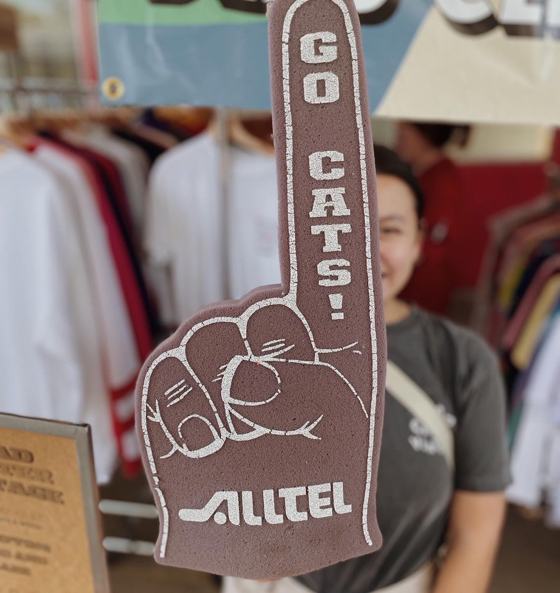 The sun is out, Manhattan is in full swing and we couldn't be more excited. Come hang with us till 5pm tonight at 11th and Poyntz. We're having such a good time already!