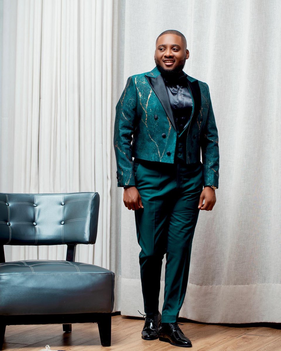 petermwansapml's tweet image. PML has arrived!!!! Lusaka July 2022, the invite said come in Emerald green. Need I say more?

Suited in: @houseofpml
Photography: @mukoko_photography_z.m 
Location: @terraceapartments  

#LusakaJuly2022 #PRGirlMedia #PRgirl2022 #Polo