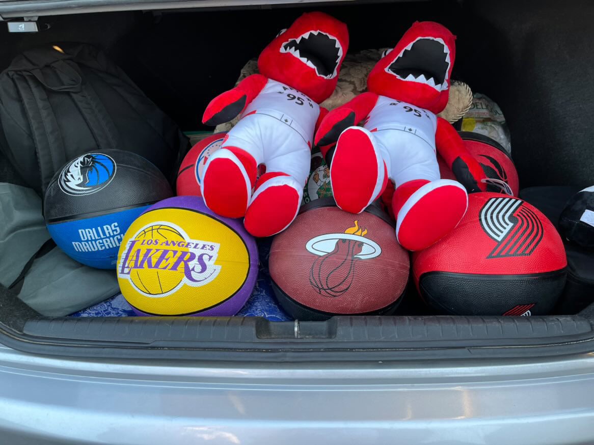 Came home winning the goods last night. FYI every ball was a failed attempt at getting the plushy