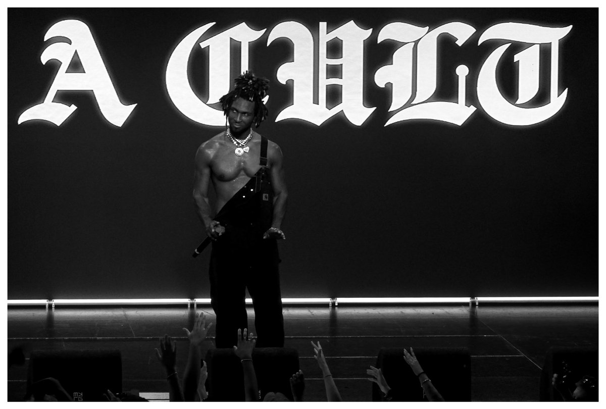 cjbridgewater's tweet photo. @SAINtJHN gig last night @melkweg was off the charts. 🎤🎶🤘🏻 https://t.co/KT1qWwwISy