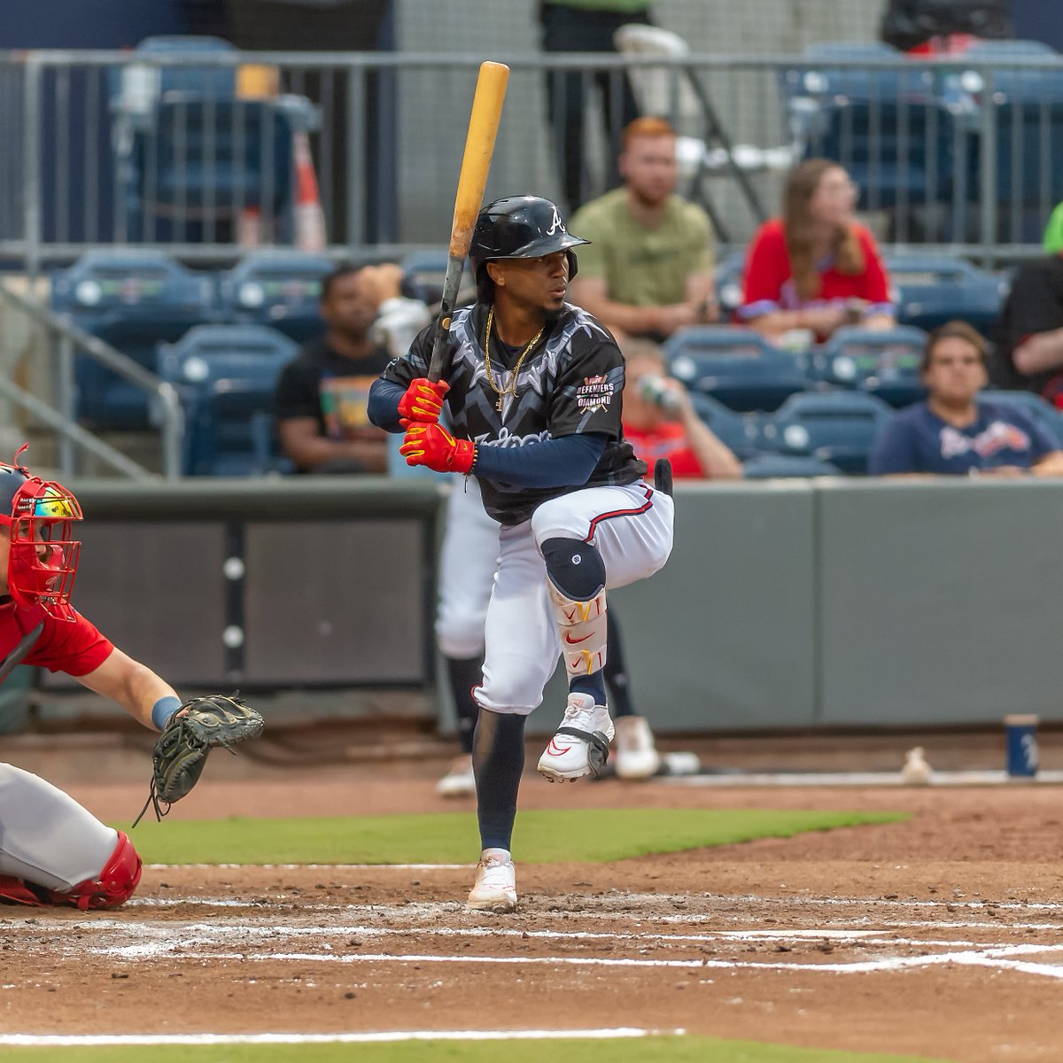 Braves's tweet photo. Last night down on the farm...

@Mike_Soroka28: 4 innings, 1 hit, 0 walks, 5 strikeouts

@ozzie: 2 hits, 1 RBI, 1 run

📸 @GoStripers https://t.co/njZxj5osFW