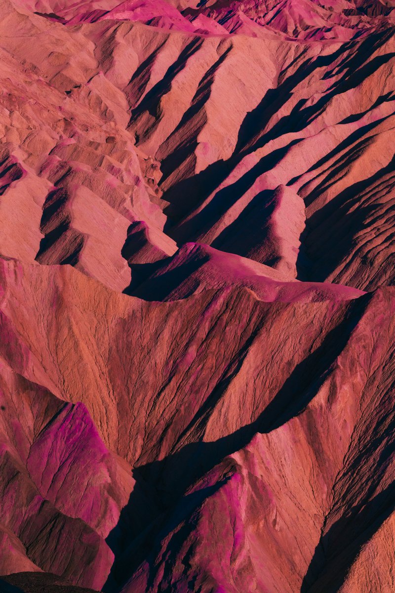 foreverlandsxyz's tweet photo. GM! 🌊☀️
___
“Anion” by @ISO50 💎

https://t.co/4JB6ZsEMSK

Image #13 from the Zabriskie series. Shot at Zabriskie Point, which is a part of a mountain range east of Death Valley.

This #NFT will be won by our game players. Join us: https://t.co/nCn57830gr 🔶

#GameFi #nftart https://t.co/LHyvfQTmWR