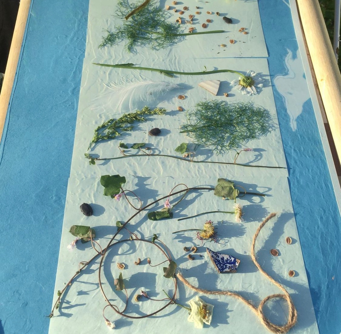 UniCreativeArts's tweet photo. Beautiful cyanotype work by short course student Laura Simpson. πΈ
She said: "I took so many pictures of this process because it feels like magic. Starting with white sheets of solar photo paper by the end you have the most intense indigo blue."
#WeAreUCA #MakersOfUCA https://t.co/J6G1BOi2Ic