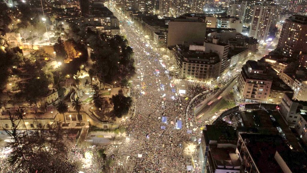 lgougain's tweet photo. #AprueboEmocionada
Al fin romperemos las cadenas de la Dictadura
que nos impedían realizar cambios imprescindibles
para disfrutar de un #ChileDignoyJusto
y respetuoso de la Naturaleza
#TrenesParaChile 
#DerechosDeLaNaturaleza 
y +

#Apruebo4deSeptiembre 
#AprueboEl4deSeptiembre https://t.co/5x4St9yCKk