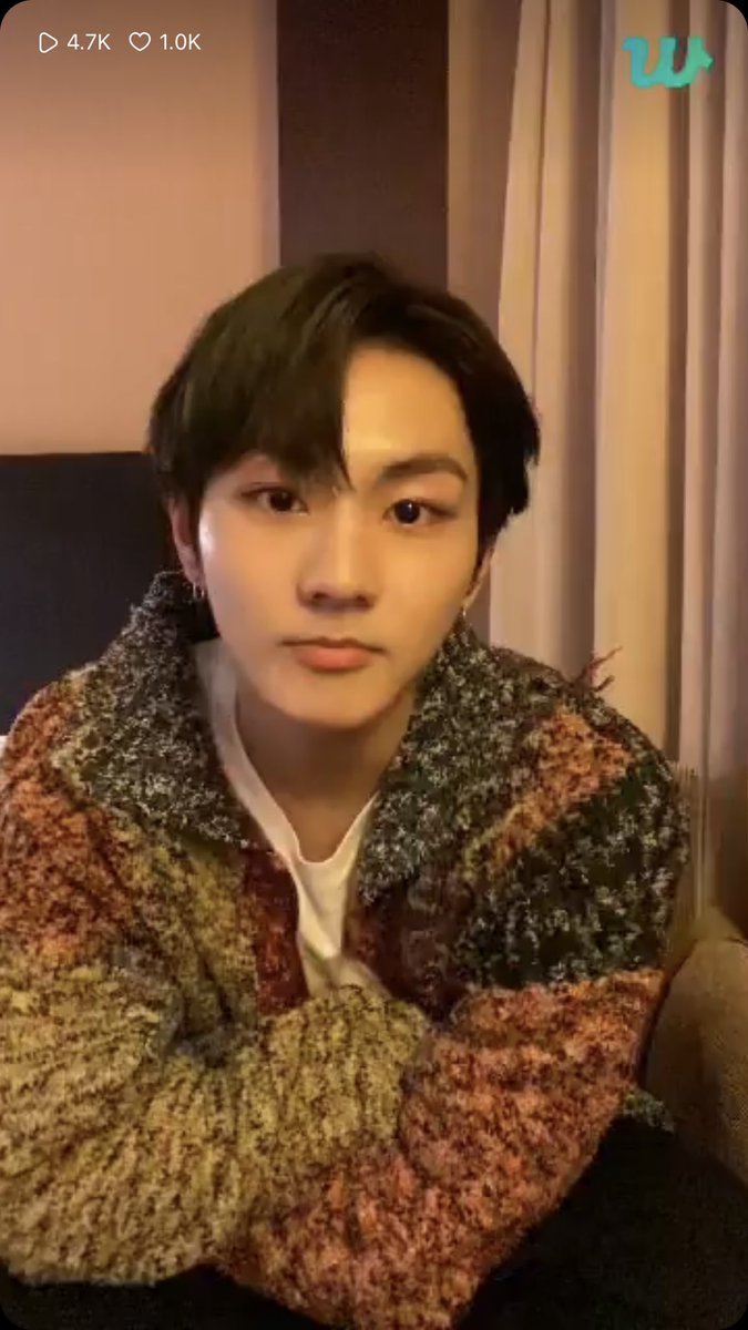 enhypenweverse's tweet photo. [INFO] 220903

JUNGWON is now live on Weverse!

@ENHYPEN_members @ENHYPEN #ENHYPEN #엔하이픈 https://t.co/S85MjJnZs5